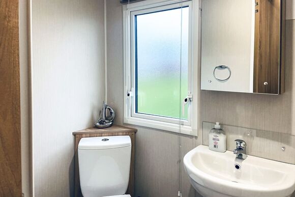 Galloway Superior Caravan (Pet) - Whitecairn Holiday Park, Glenluce, Newton Stewart