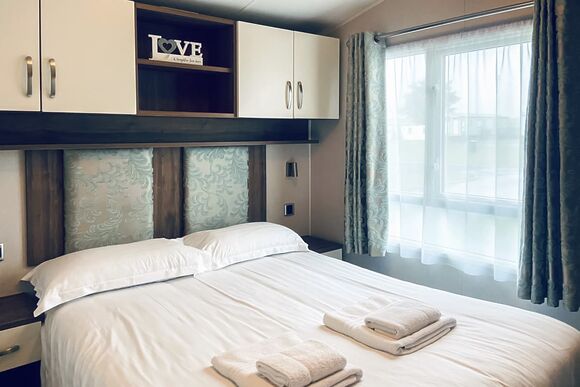 Typical Merrick Platinum Caravan&rsquo; 