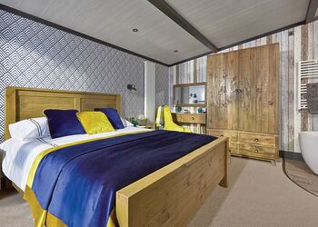 Exclusive TriBeCa with Hot Tub (Pet) - Whitecliff Bay Holiday Park, Bembridge