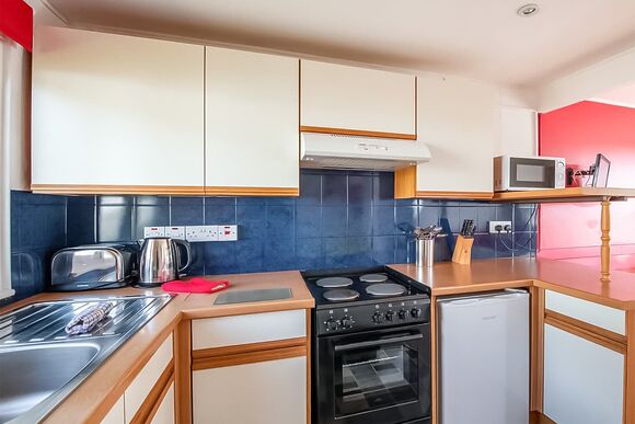 Value Chalet 2 (Bunks)(Pet) - Whitecliff Bay Holiday Park, Bembridge