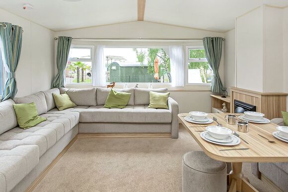 8 berth Comfort Caravan (Pet) - Whitecliff Bay Holiday Park, Bembridge