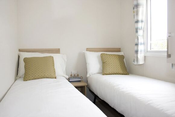 8 berth Comfort Caravan (Pet) - Whitecliff Bay Holiday Park, Bembridge