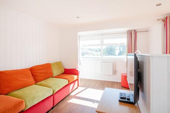 6 Berth Superior Chalet 3 Bed (Pet) - Whitecliff Bay Holiday Park, Bembridge