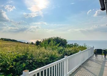 Sea Breeze Lodge - Wide Horizons Holiday Park, Ceredigion