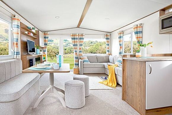 Smugglers Cove 3 - Wide Horizons Holiday Park, Ceredigion