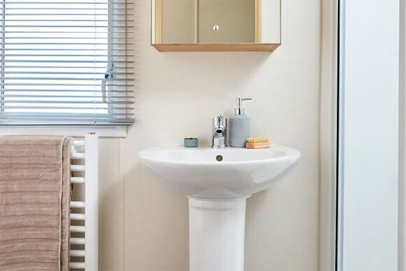 St Ives - White Acres, Newquay