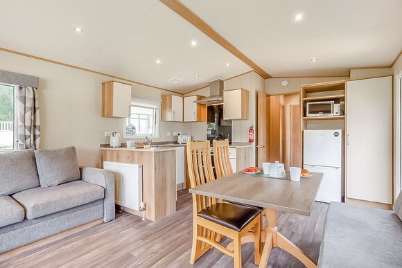 Bronze 2 Bedroom Caravan, Sleeps 6 - White Acres, Newquay