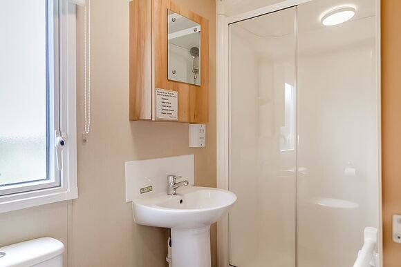 Bronze Caravan with parking, Bronze Caravan 6 with parking P - White Acres, Newquay