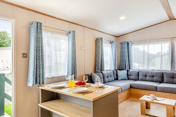Gold 3 Bedroom Caravan, Sleeps 8, Gold Caravan 8 P - White Acres, Newquay