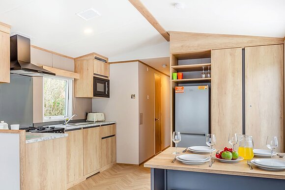 Gold 3 Bedroom Caravan, Sleeps 8, Gold Caravan 8 P - White Acres, Newquay