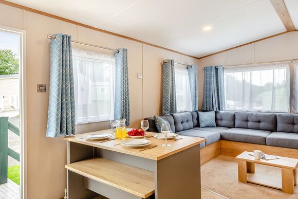 Gold Caravan with decking - White Acres, Newquay