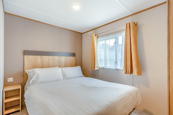 Gold Caravan with parking - White Acres, Newquay