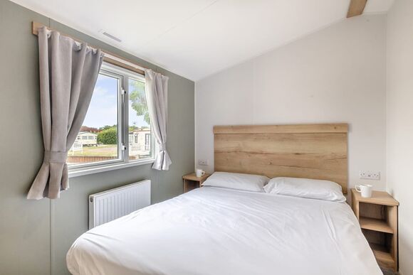 Silver Caravan with decking - White Acres, Newquay