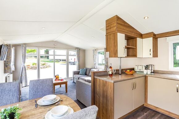 Silver Premium 2 Bedroom Caravan, Sleeps 6 - White Acres, Newquay