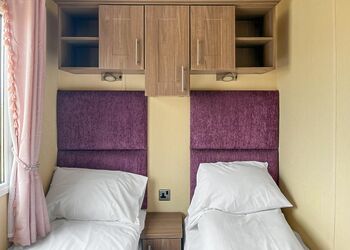 Platinum 4+2 with Hot Tub - Whitehouse Holiday Park, Towyn