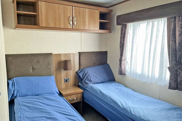 Platinum 4 - Whitehouse Holiday Park, Towyn