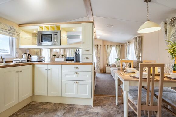 Platinum 8 - Whitehouse Holiday Park, Towyn