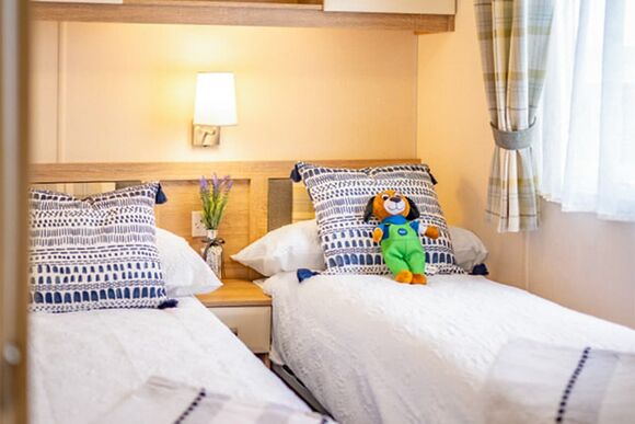 Platinum 8 - Whitehouse Holiday Park, Towyn