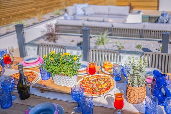 WOW Lodge - Whitehouse Holiday Park, Towyn