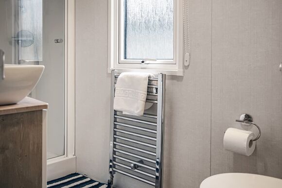 Deluxe 2 Bedroom (Dog Friendly) - Bowleaze Cove Holiday Park & Spa, Weymouth