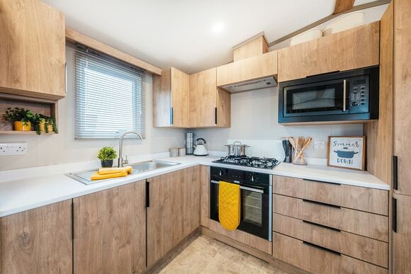 Classic 3 Bedroom 2023 - Bowleaze Cove Holiday Park & Spa, Weymouth