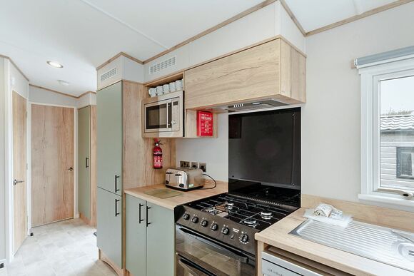 2026 Classic 2 Bedroom - Bowleaze Cove Holiday Park & Spa, Weymouth