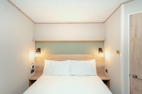 2026 Classic 2 Bedroom with decking - Bowleaze Cove Holiday Park & Spa, Weymouth