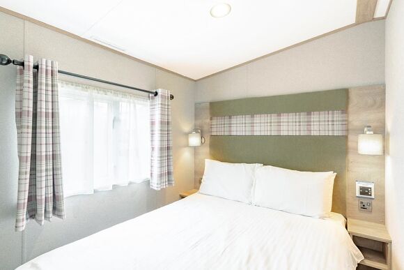 2026 Superior 3 bedroom - Bowleaze Cove Holiday Park & Spa, Weymouth