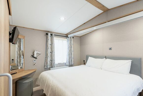 2026 Classic Accessible Dog Friendly - Bowleaze Cove Holiday Park & Spa, Weymouth