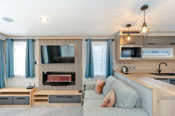 2026 Deluxe 2 Bedroom Dog Friendly - Bowleaze Cove Holiday Park & Spa, Weymouth