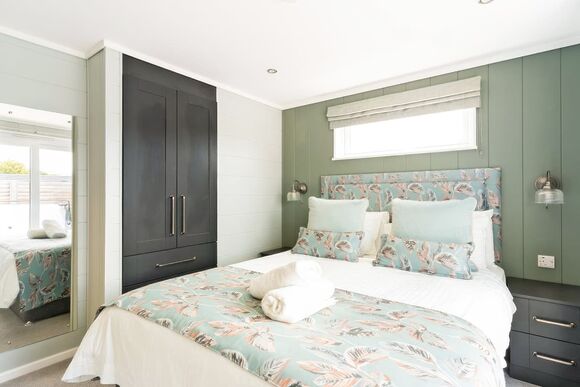 Stables 32 - Bowleaze Cove Holiday Park & Spa, Weymouth