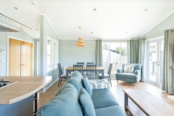 Stables 32 - Bowleaze Cove Holiday Park & Spa, Weymouth