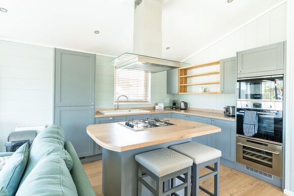 Stables 32 - Bowleaze Cove Holiday Park & Spa, Weymouth