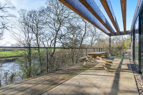 Heron - Whispering Waters Teesdale Lodges, Gainford, County Durham