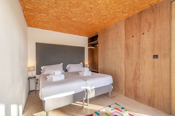 Kingfisher - Whispering Waters Teesdale Lodges, Gainford, County Durham