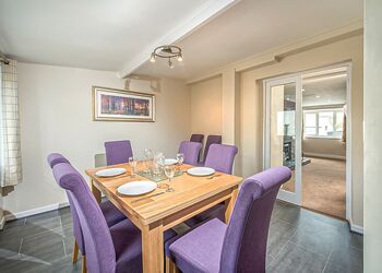 3 Bed Widemouth Farmhouse - Widemouth Bay Caravan Park, Widemouth Bay, Bude