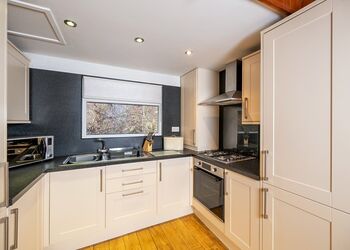 Otter River View Lodge - Wildside Highland Lodges at Loch Ness, Whitebridge, Nr Loch Ness