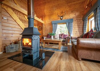 Dalwhinnie Lodges - Wildside Highland Lodges at Loch Ness, Whitebridge, Nr Loch Ness