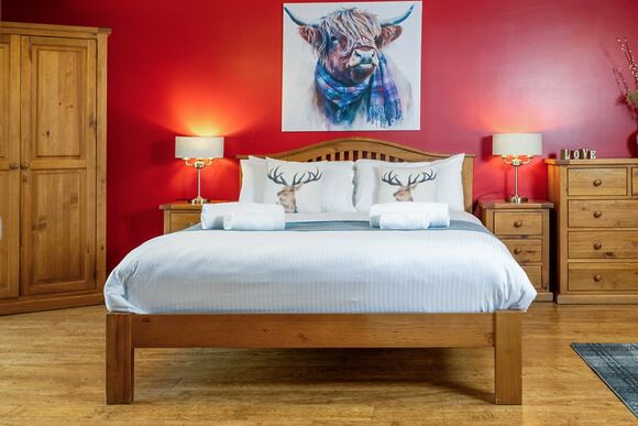 Otter River View Lodge - Wildside Highland Lodges at Loch Ness, Whitebridge, Nr Loch Ness