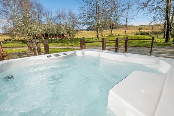 Eagle Glen Lodge - Wildside Highland Lodges at Loch Ness, Whitebridge, Nr Loch Ness