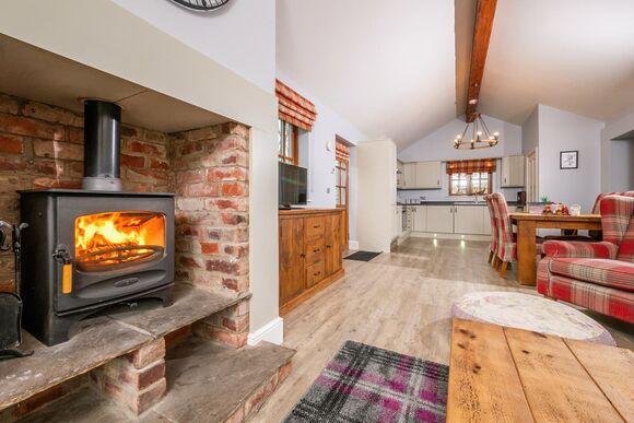 Eagle Glen Lodge - Wildside Highland Lodges at Loch Ness, Whitebridge, Nr Loch Ness