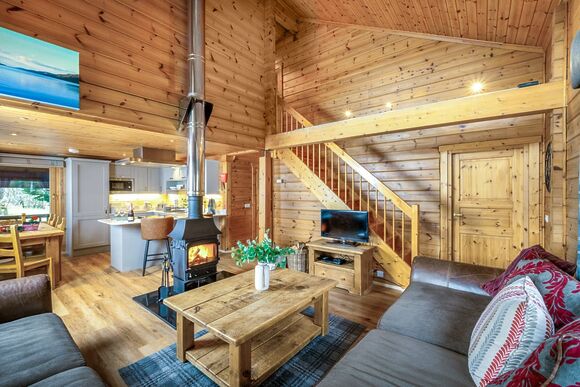 Dalwhinnie Lodges - Wildside Highland Lodges at Loch Ness, Whitebridge, Nr Loch Ness