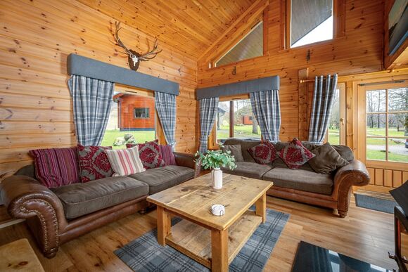 Dalwhinnie Lodges - Wildside Highland Lodges at Loch Ness, Whitebridge, Nr Loch Ness