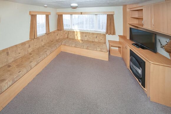 *Silver  3 Caravan - Winchelsea Sands, Rye