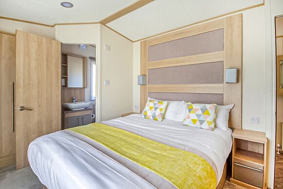 Platinum 2 Caravan with Decking - Winchelsea Sands, Rye