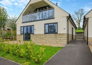 Allwynds - Windmill Retreat & Spa, Glastonbury