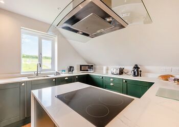 Allwynds - Windmill Retreat & Spa, Glastonbury