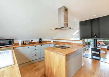 Levels View - Windmill Retreat & Spa, Glastonbury