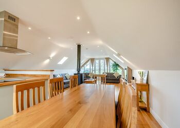 Millstone - Windmill Retreat & Spa, Glastonbury