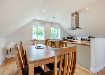 Millstone - Windmill Retreat & Spa, Glastonbury